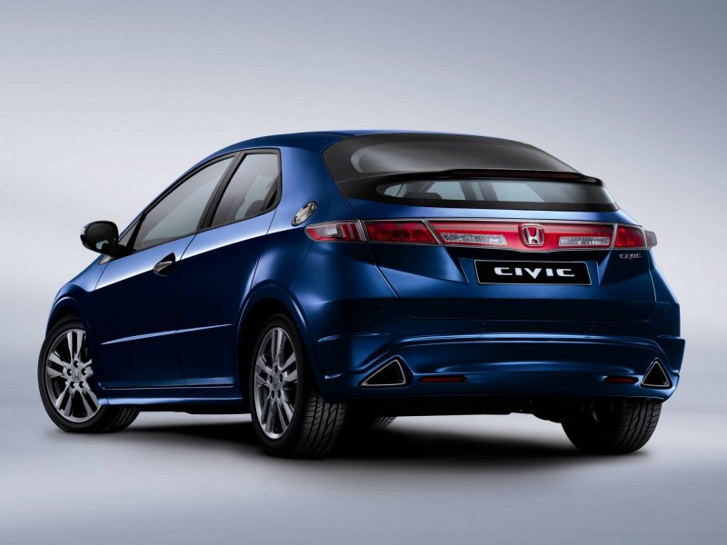 Купить фаркоп на Honda в Новороссийске